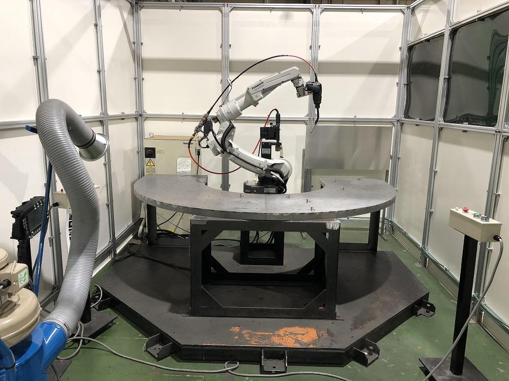 ロボット溶接機(MIG)